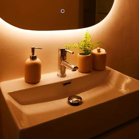 Vivienda Pleno Corazon De La Ciudad, As Rias * آكورونيا