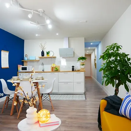 Vivienda Pleno Corazon De La Ciudad, As Rias A Coruña